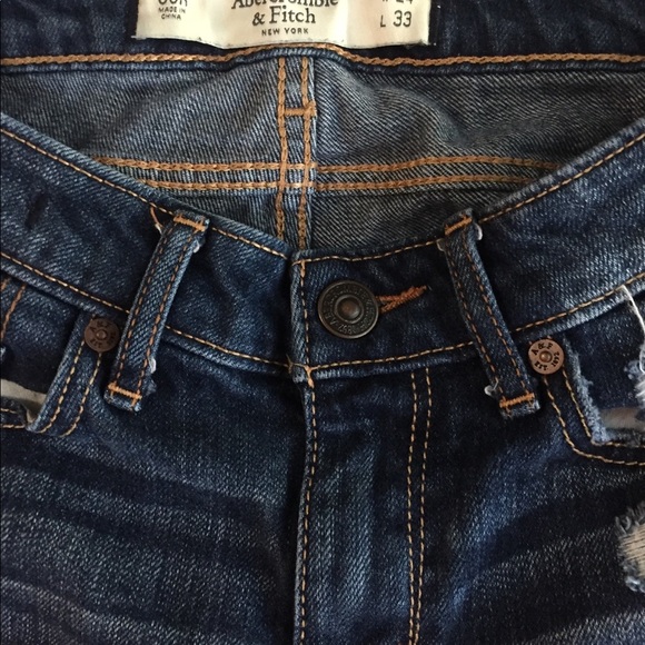 Abercrombie & Fitch Straight Leg Jeans. Size 24 - Picture 3 of 6
